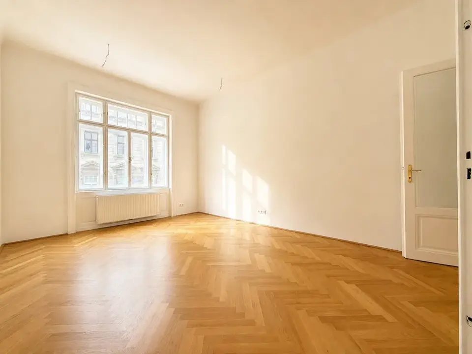 Hochwertig und in Top Zustand! Altbauwohnung mit Lift, 3,40 m Raumhöhe & Designbad - Perfekte City Wohnung