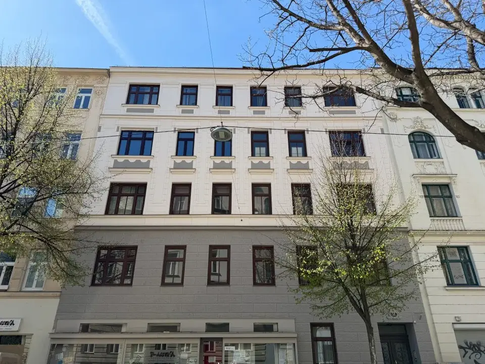 3-Zimmer-Altbauwohnung | bis 08/2026 vermietet | Balkon bereits bewilligt | Nähe Prater