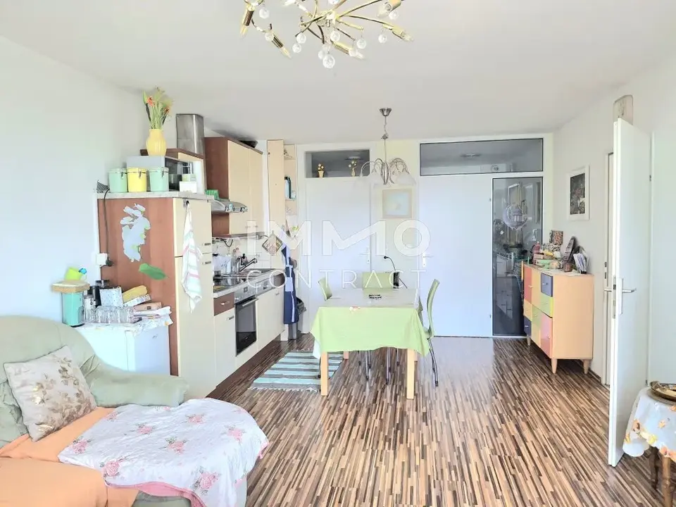 Helle 3-Zimmer-Wohnung mit wunderschönem Blick und Loggia