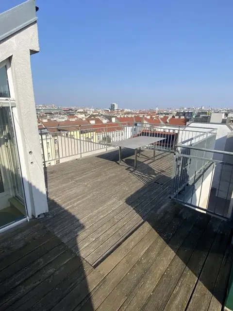 Dachgeschoßwohnung im 12. Bezirk