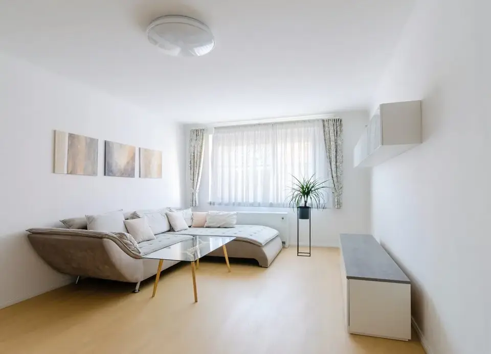 Helle 2-Zimmer-Wohnung