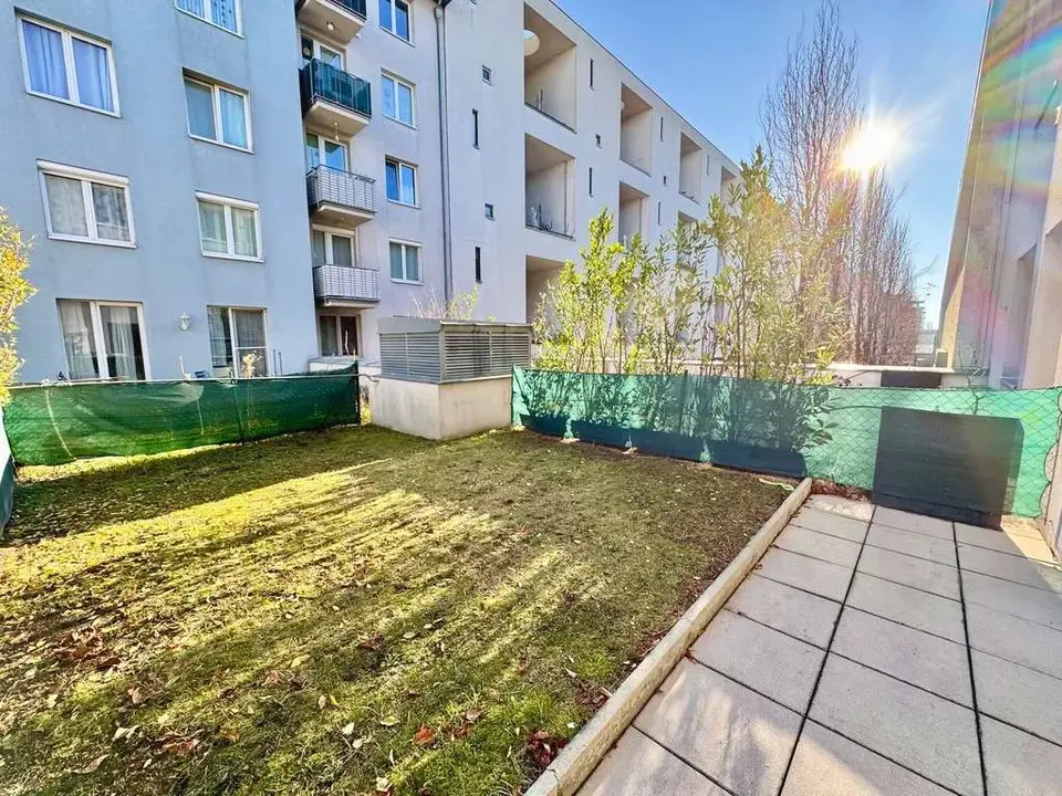 GARTENTRAUM | TOPLAGE NÄHE DONAUZENTRUM | HELLE SINGLE-WOHNUNG | U-BAHN-NÄHE