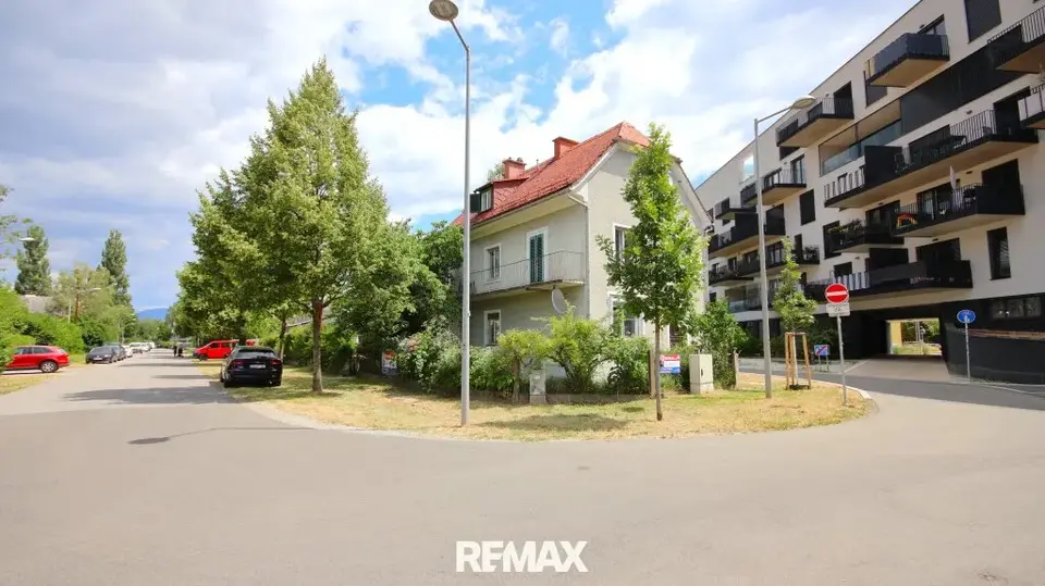 Wohnen oder vermieten, sanierungsbedürftiges Haus in Eggenberg!