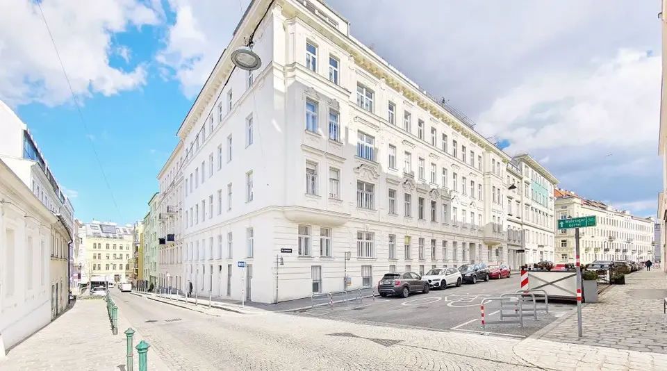 ++NEU++ Top-Anlage! Unbefristet vermietet an 87-jährige Mieterin! Stilaltbau-Rarität mit Entwicklungspotenzial beim Ebner-Eschenbach-Park! Jetzt Chance sichern!