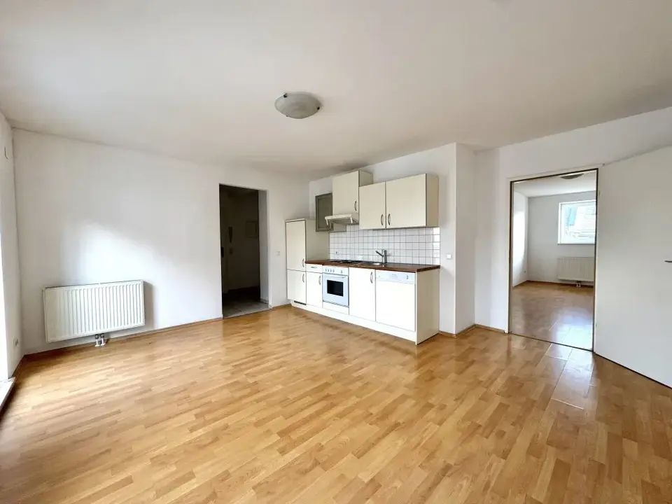 Lichtdurchflutete 2-Zimmer-Dachgeschosswohnung mit perfekter Anbindung